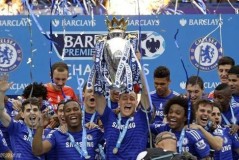 3-0，2-1！英超疯狂夜！诺丁汉森林换帅难改命，阿森纳新援双响登顶